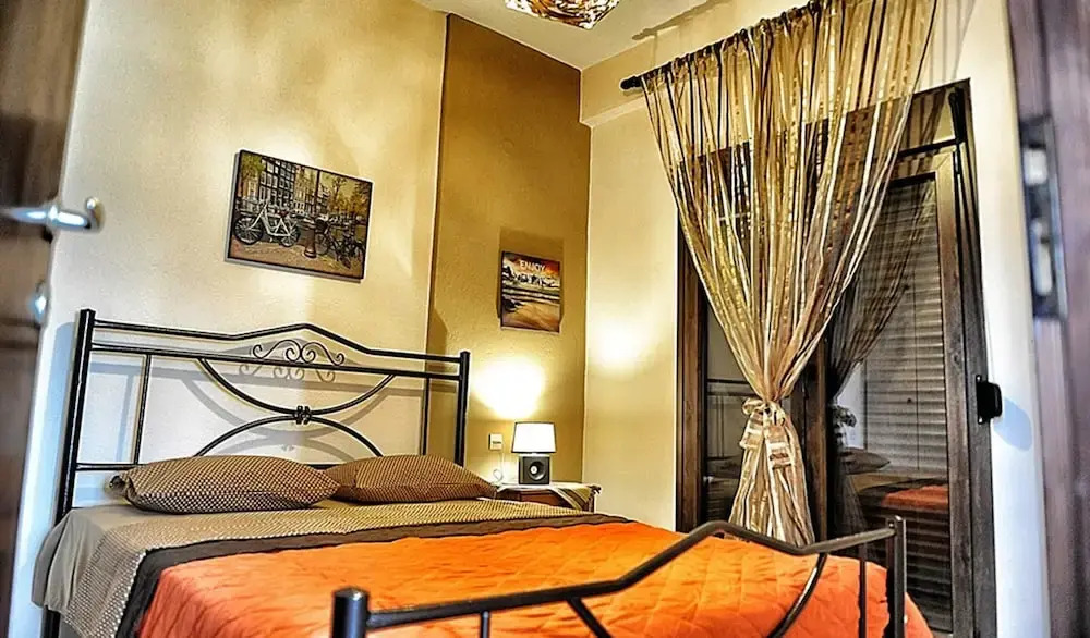 A Wonderful Small Apartment for 4 Very Close to a Great Beach