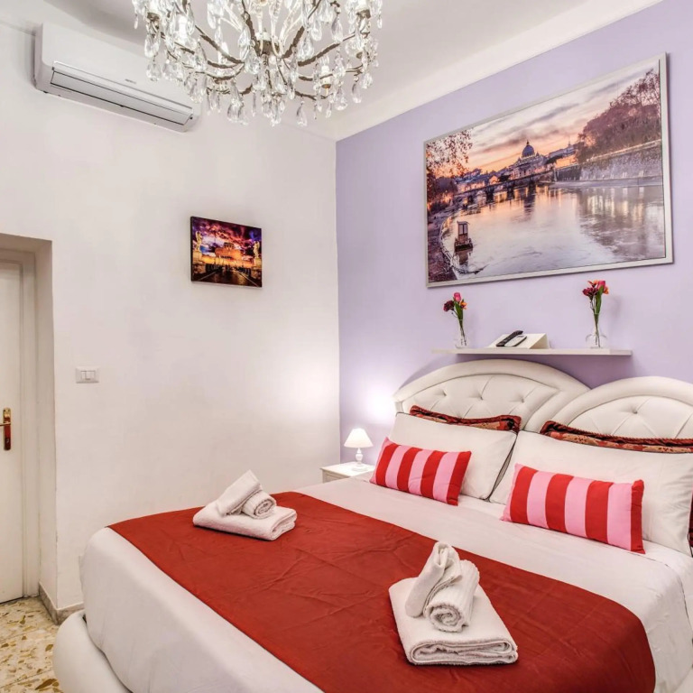 ROYAL VATICAN SUITES