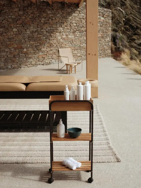 NOS Hotel & Villas