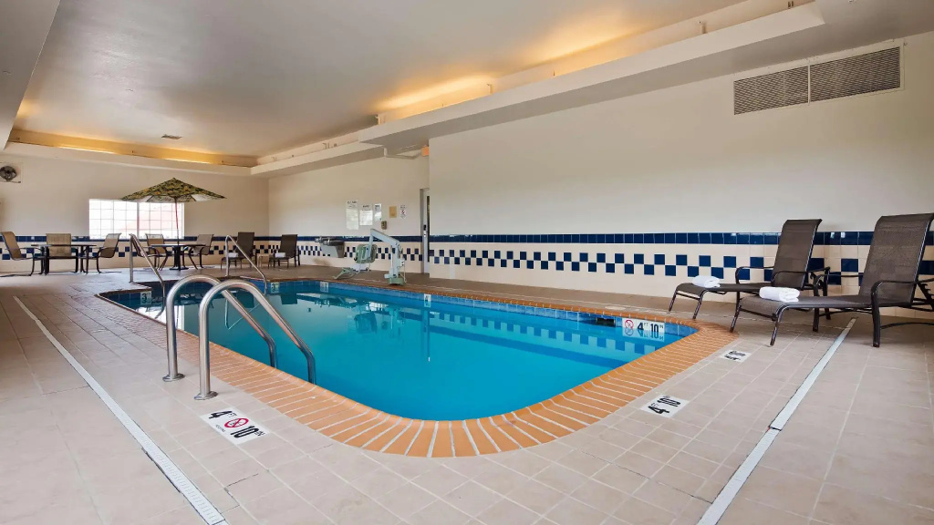Best Western Blackwell Inn