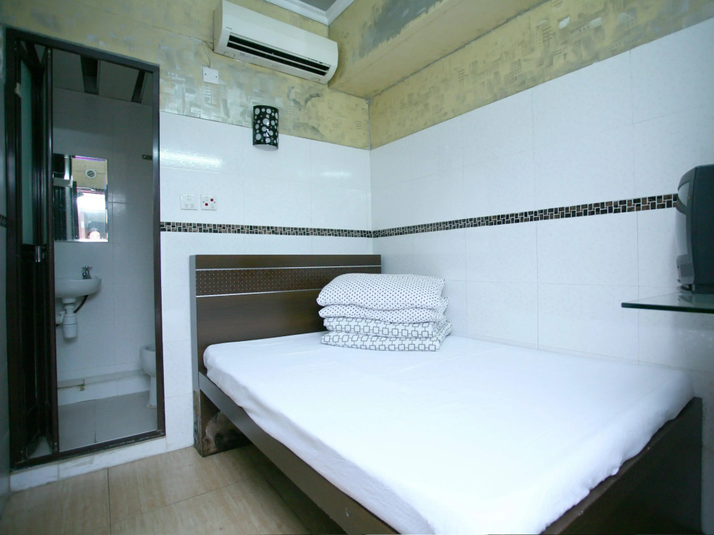 H.K Commercial Inn