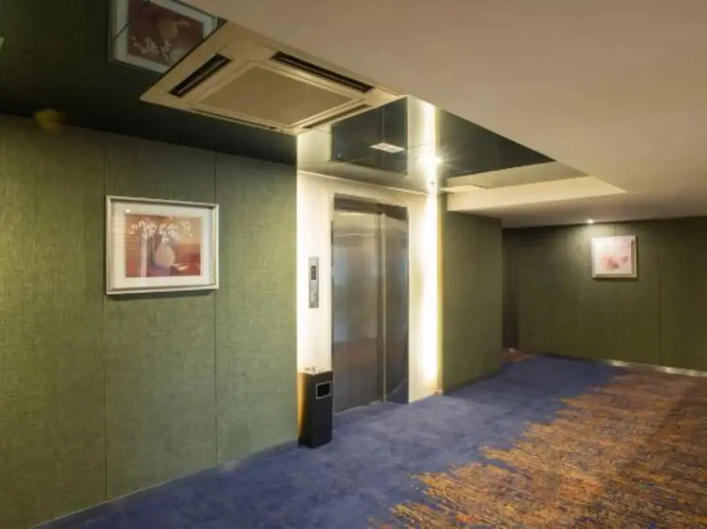 Yitel Trend (Fuzhou Guping Road Provincial Government Pingshan Metro Station)