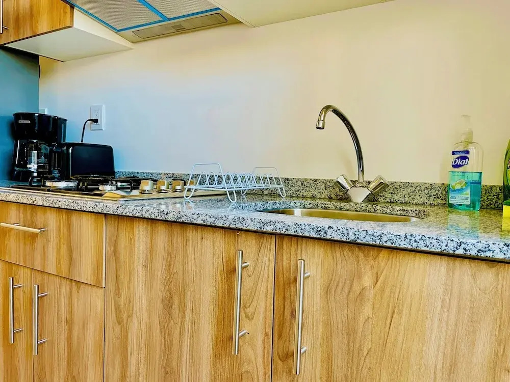Cozy 2-bedroom Apartment With Amenities