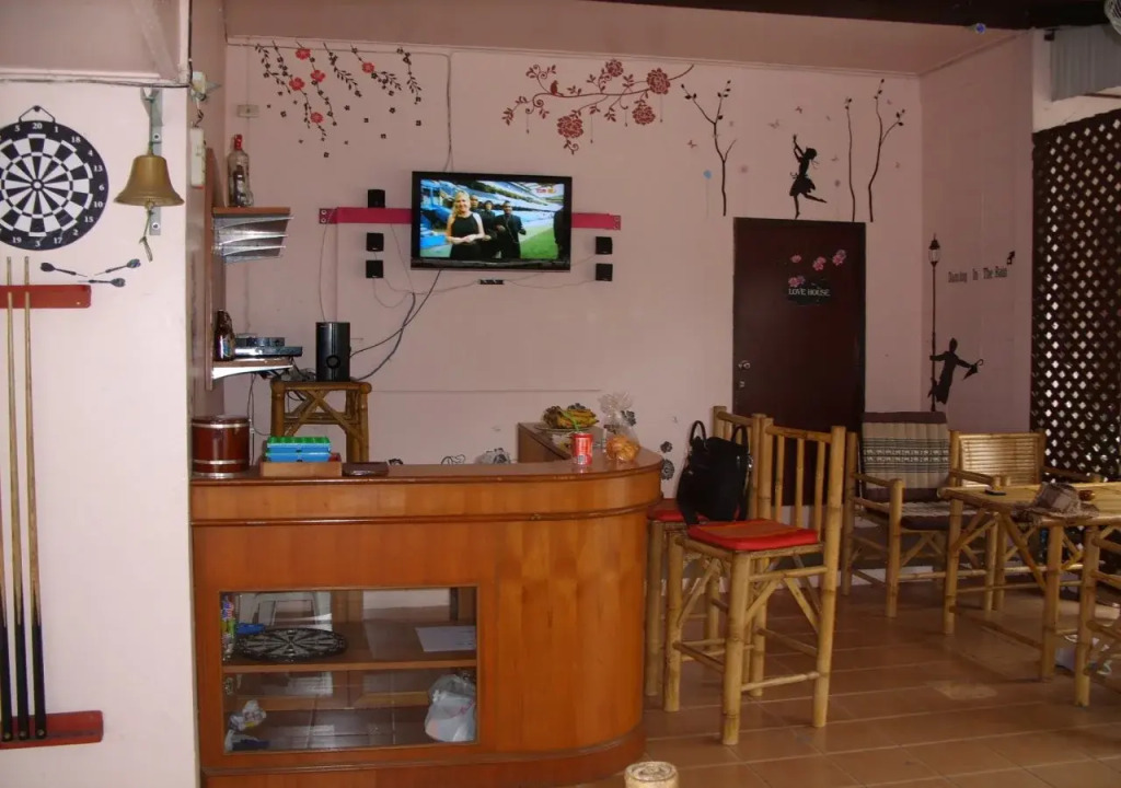 Baan Nitra Guesthouse