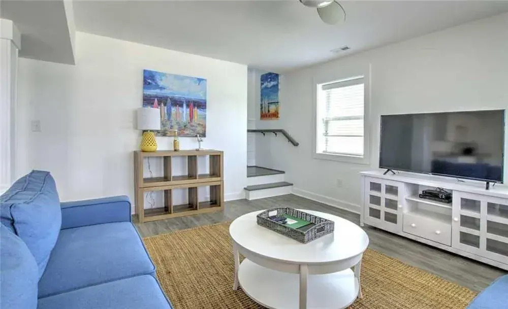Captains Quarters