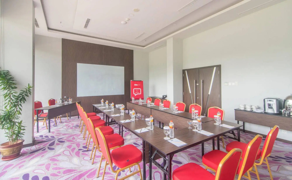 Bigland Hotel & Convention Sentul