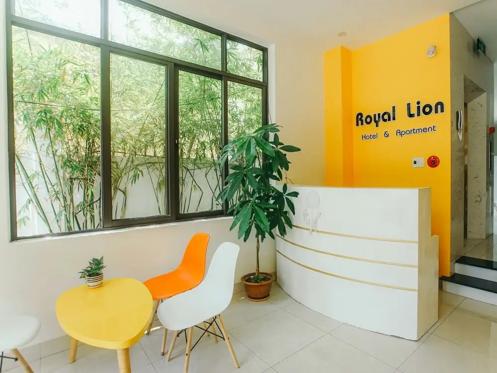 Royal Lion Hotel and Apartment