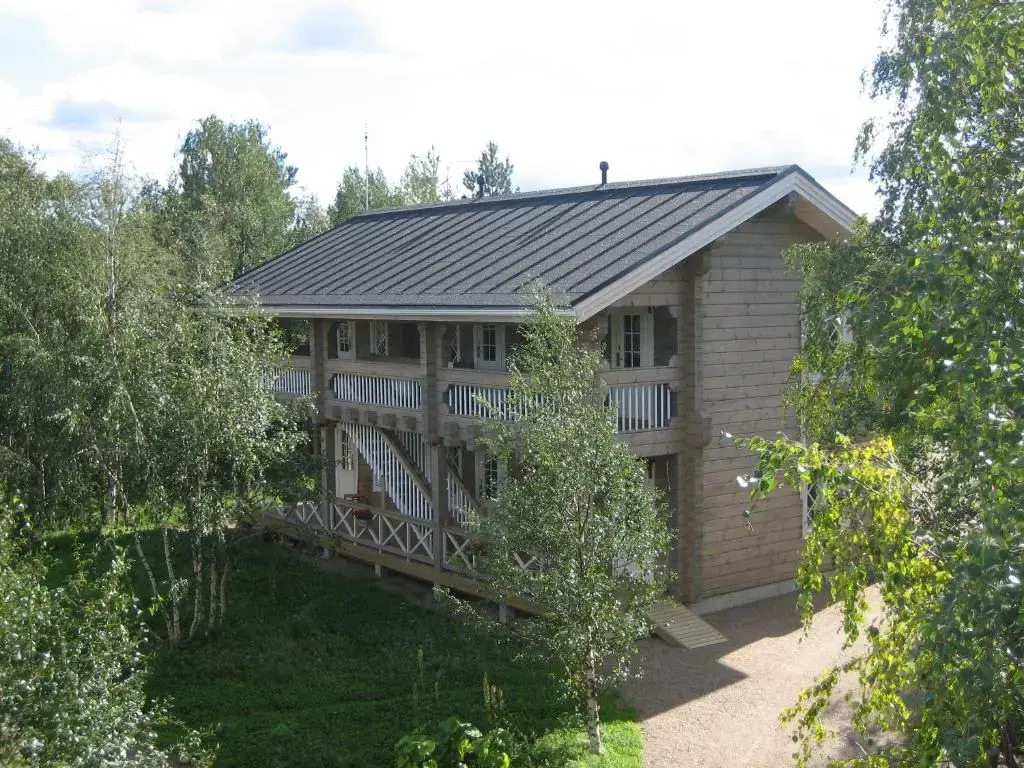 Santas Little Village - Hotel Uitonniemi