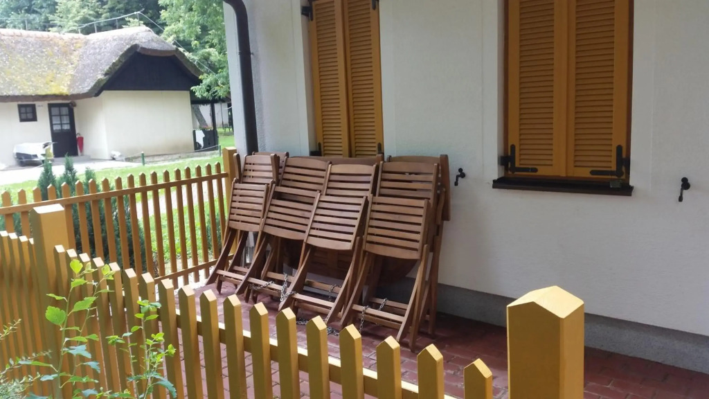 Apartment Borovnica