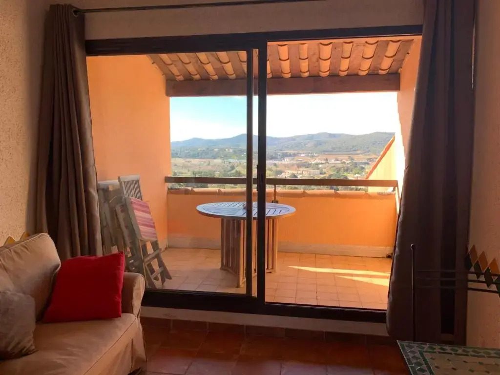 Superbe Duplex 35m2 vue mer avec piscine