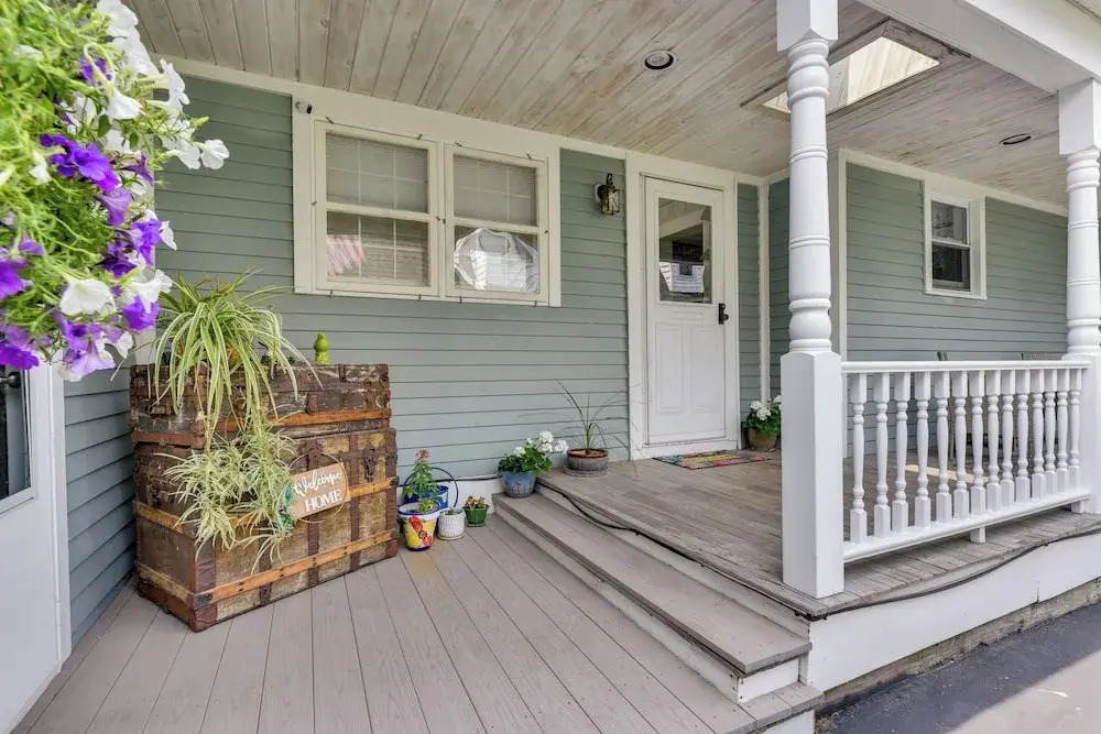 Centrally Located Retreat Near Chautauqua Lake
