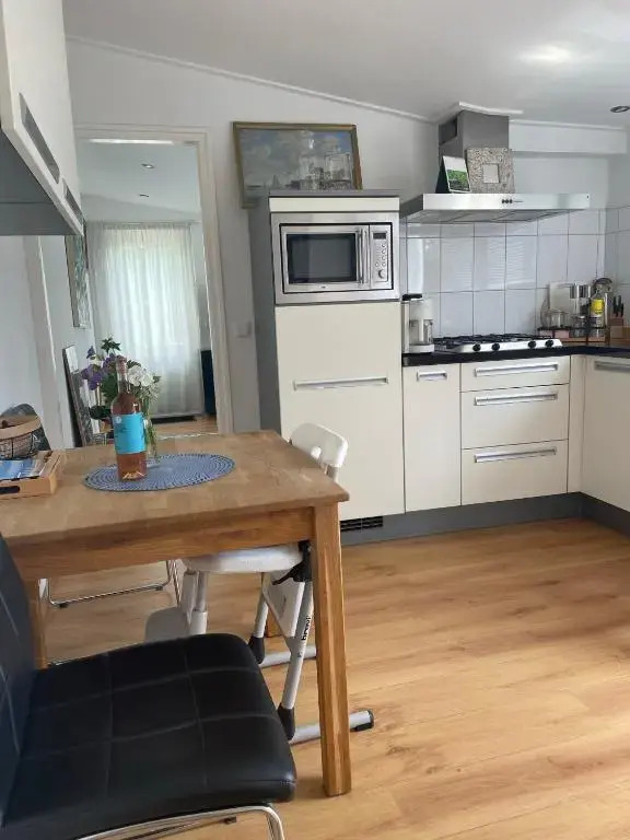 Domburg centrum - Fijne bungalow 200 m van strand
