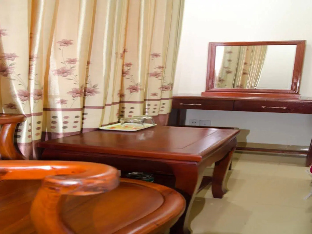 Hoa Lu Hotel