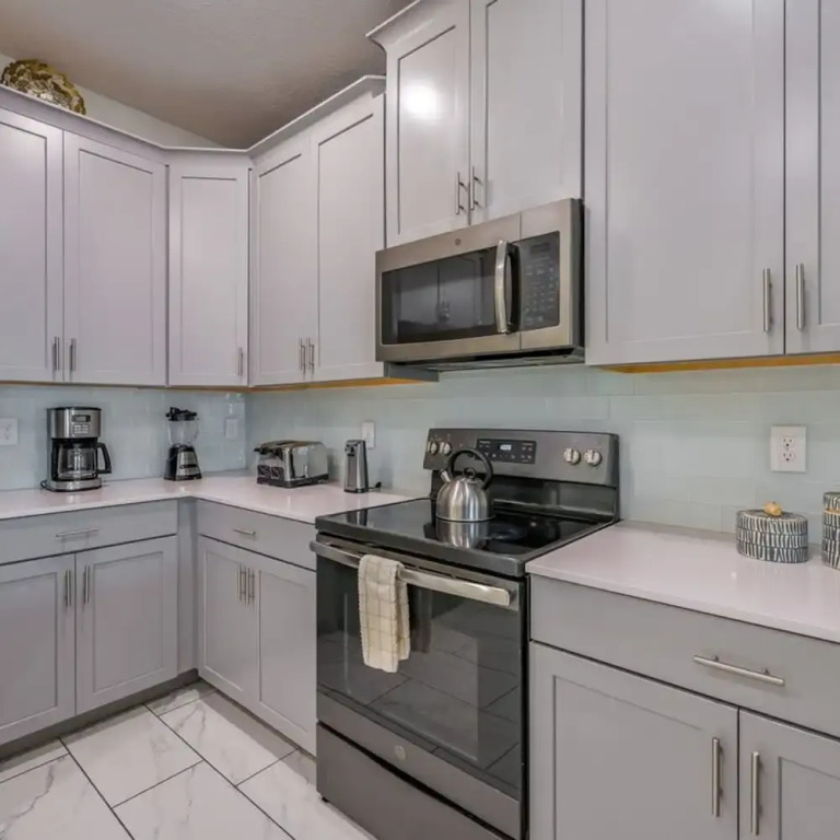 Charming Home Ideal Location Spacious Game Room