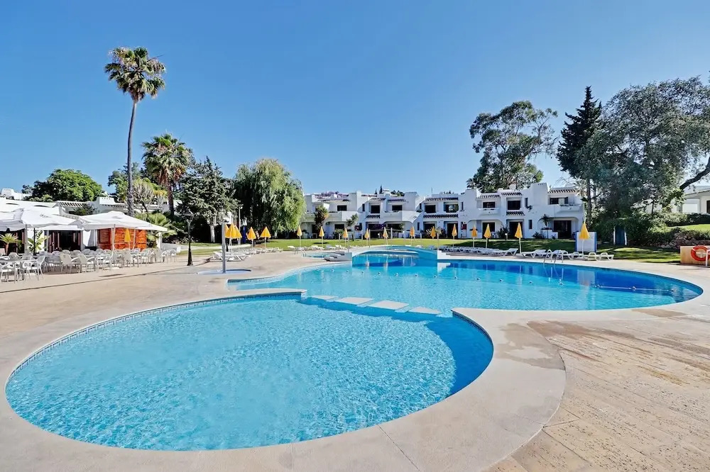 Albufeira Village With Pool By Homing
