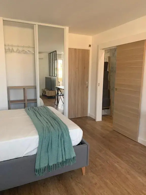 Joli Studio Spacieux