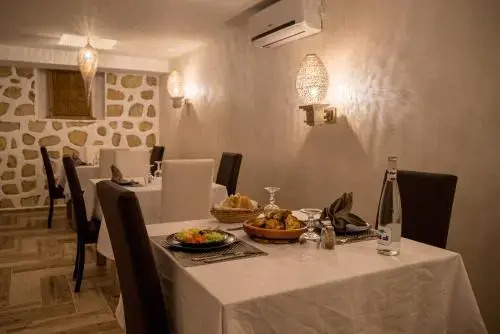 Riad Ksar Aylan