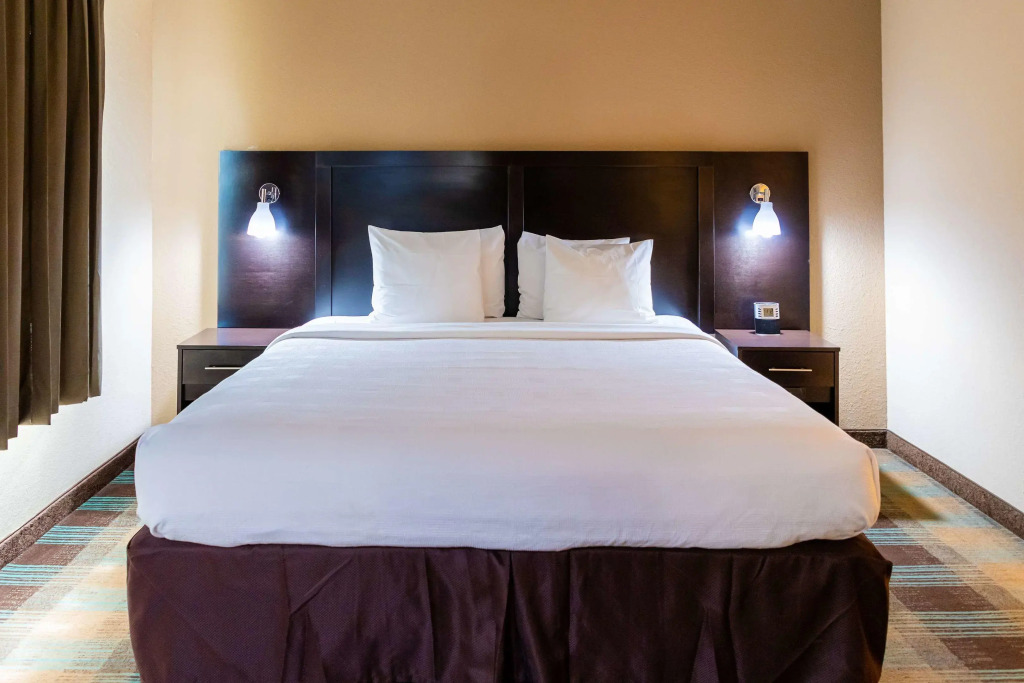 Spark by Hilton Port Wentworth Savannah