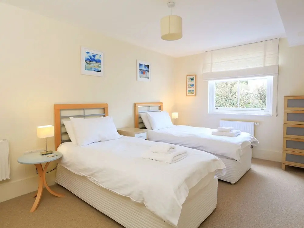 14 Combehaven