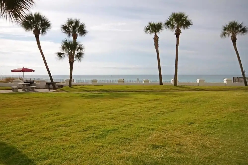 416 El Matador 2 Bedroom Condo by RedAwning