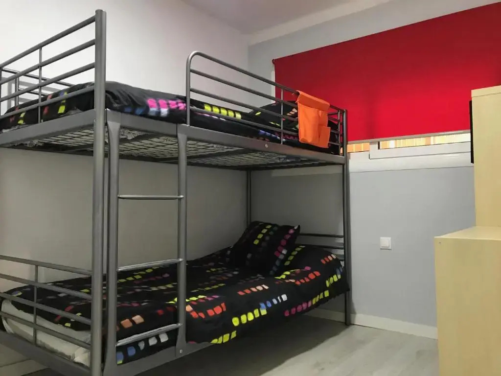 En 2da linea de playa, reformado y con aire acondicionado 106B - INMO22