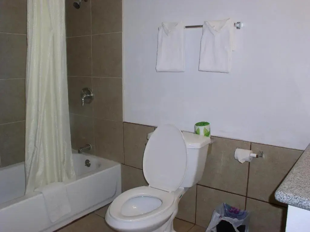 American Executive Inn Mesa
