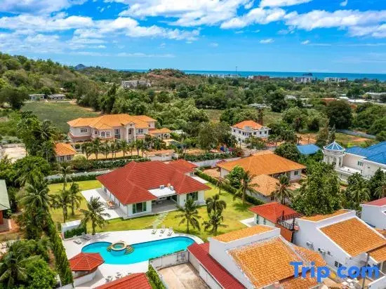 Amazing Private 6 Bedroom Pool Villa (ED60)