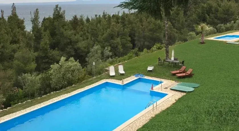 Paressa Villas