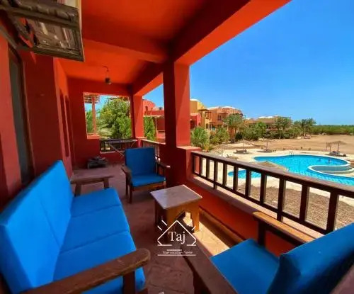 Amazing Pool And Lagoon View 2br Apartment