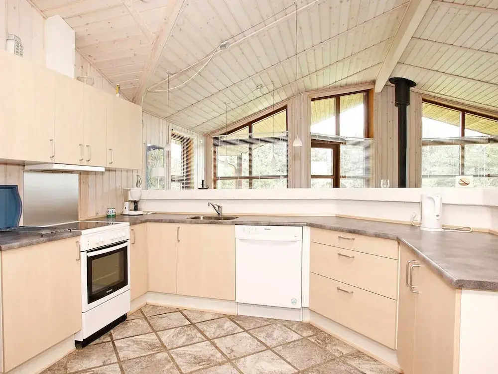 10 Person Holiday Home in Brovst