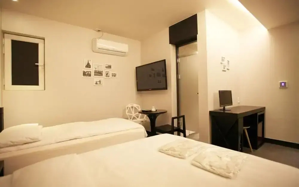 Seongbuk Piano