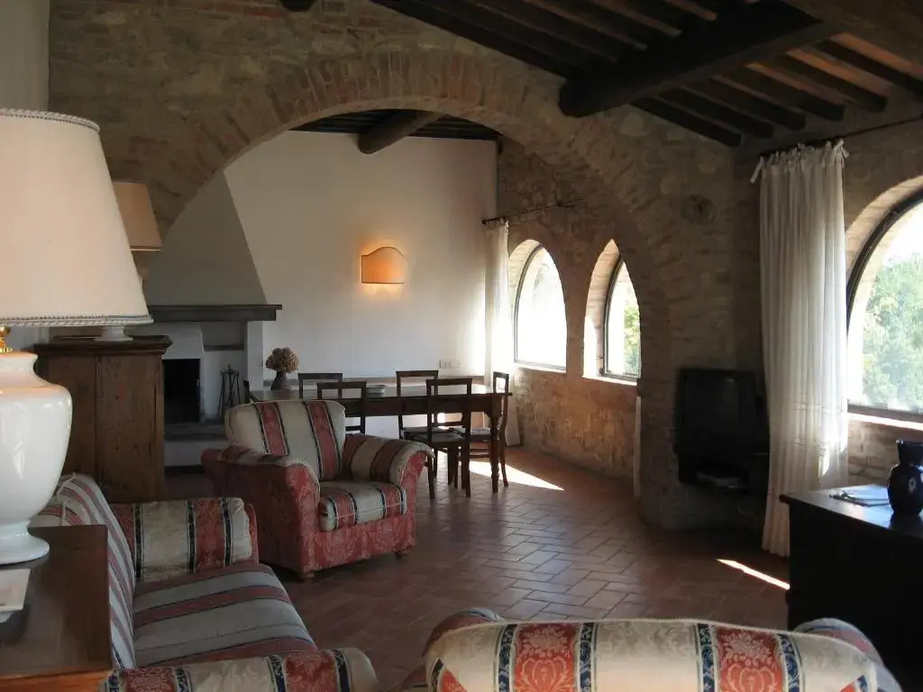 Agriturismo Chieteno con piscina e AC- Cetona