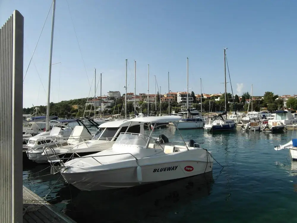 Apartments Ida, 100m from the beach