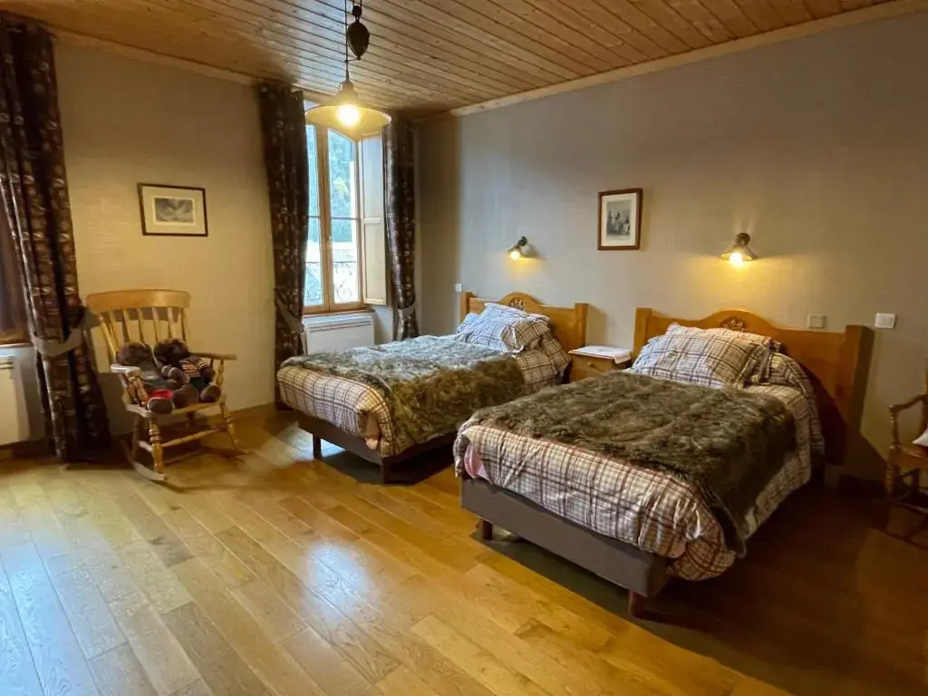 Appartement 110m2, lits faits linge fourni, plein centre, WIFI