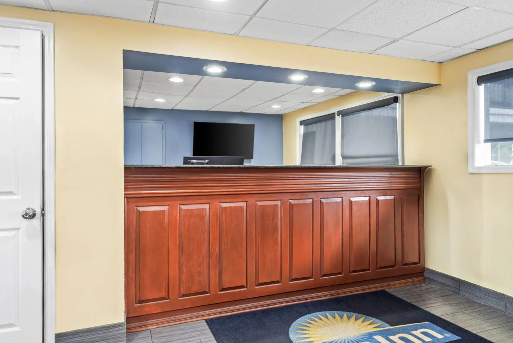 Days Inn by Wyndham Jacksonville NC
