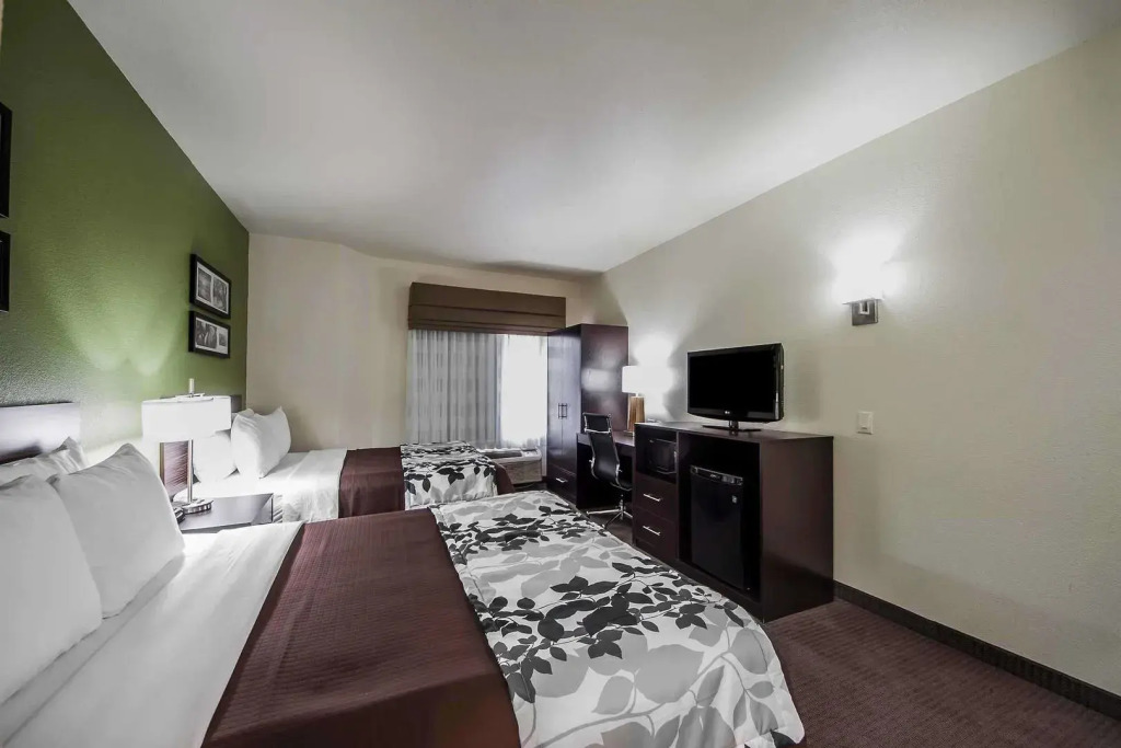 Sleep Inn & Suites Tulsa Central I-44