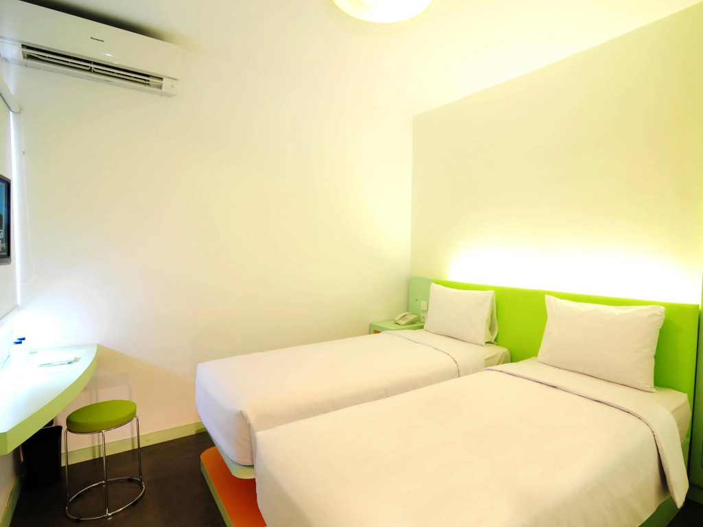 Swift Inn Aeropolis Airport