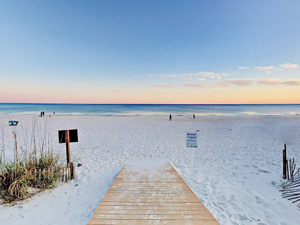 615 W Beach Blvd Condo Unit 3G