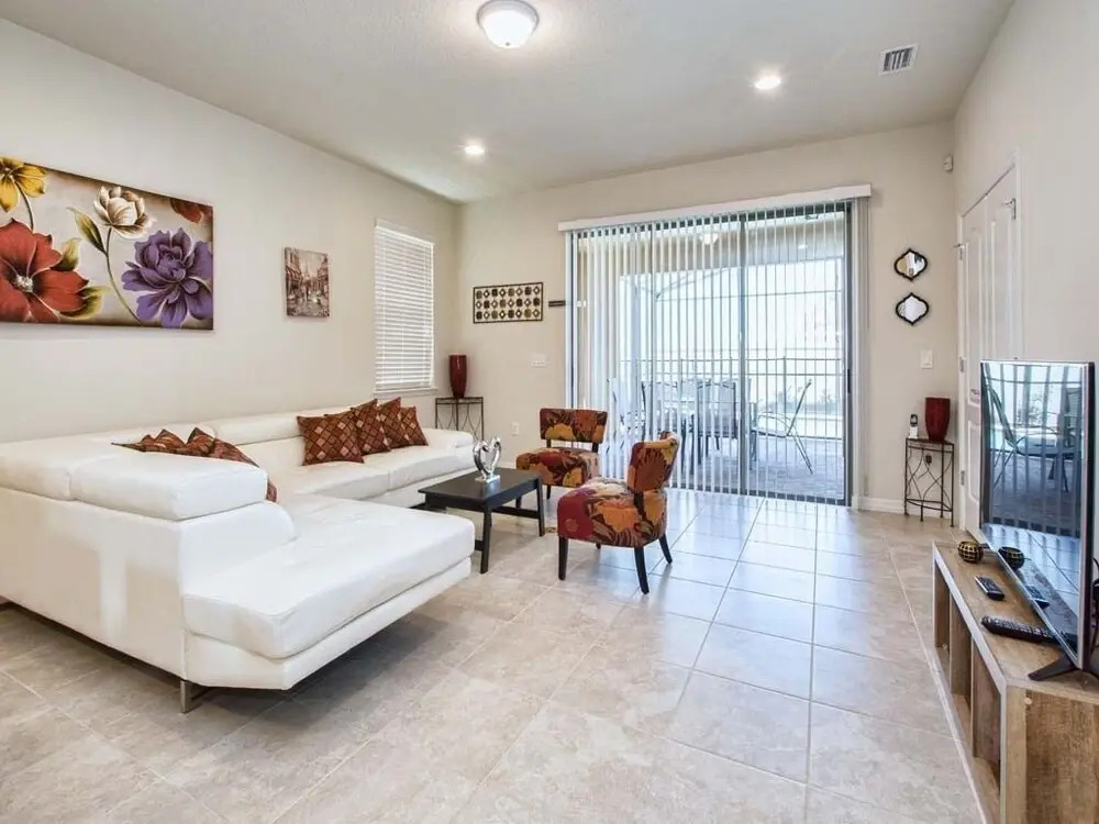 Windsor at Westside-6 Bedrooms House w/pool-3721WW Home by RedAwning