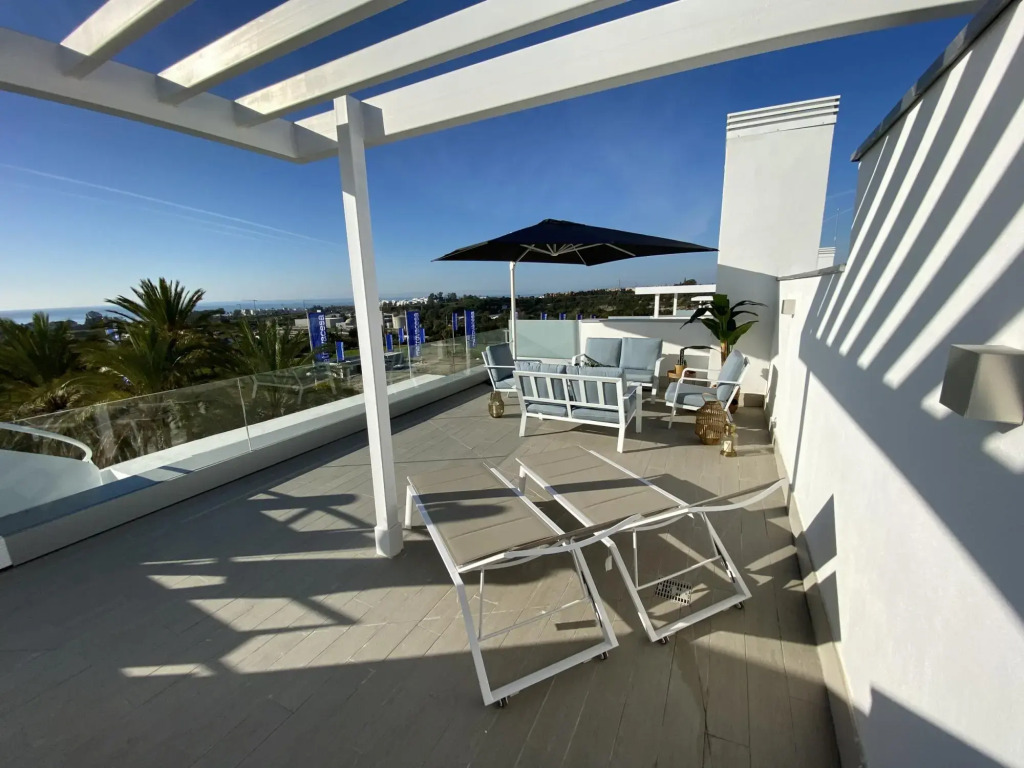 Lm1.2b- Exclusive 2 Bedroom Apartment in Le Mirage