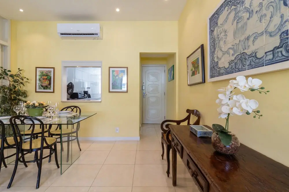 Comfort 4 Minutes From Leblon Beach Ap801