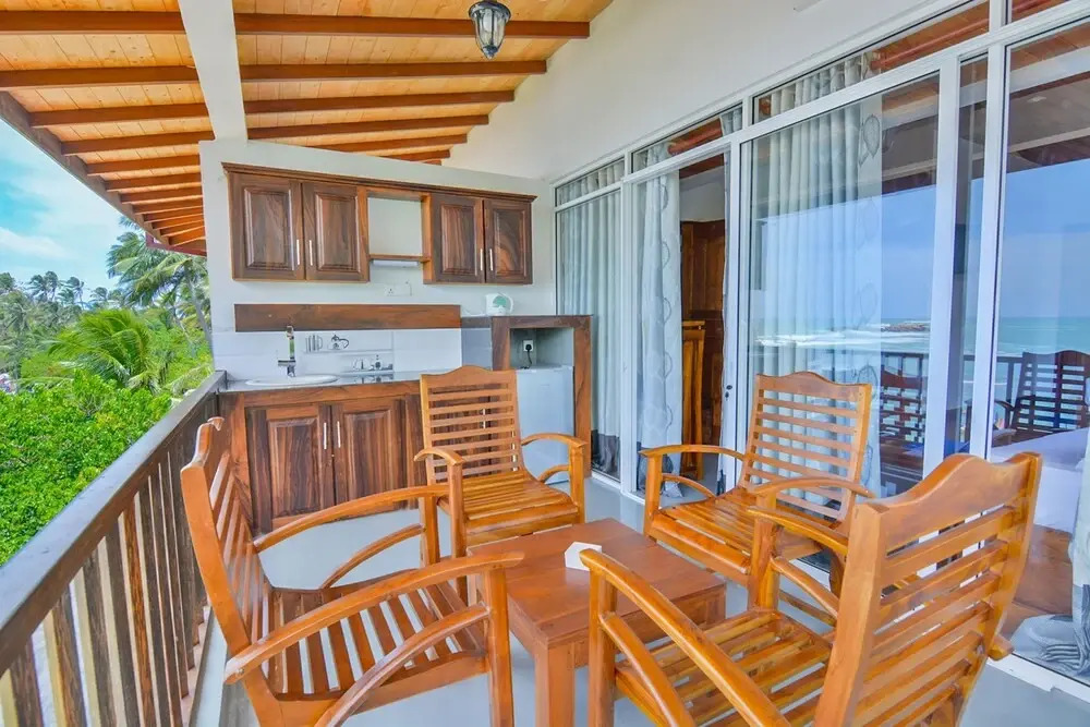 New Wave Beach Resort Unawatuna
