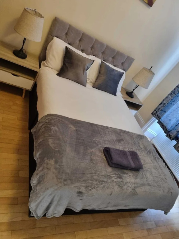 Spacious Centrally Located One Bed