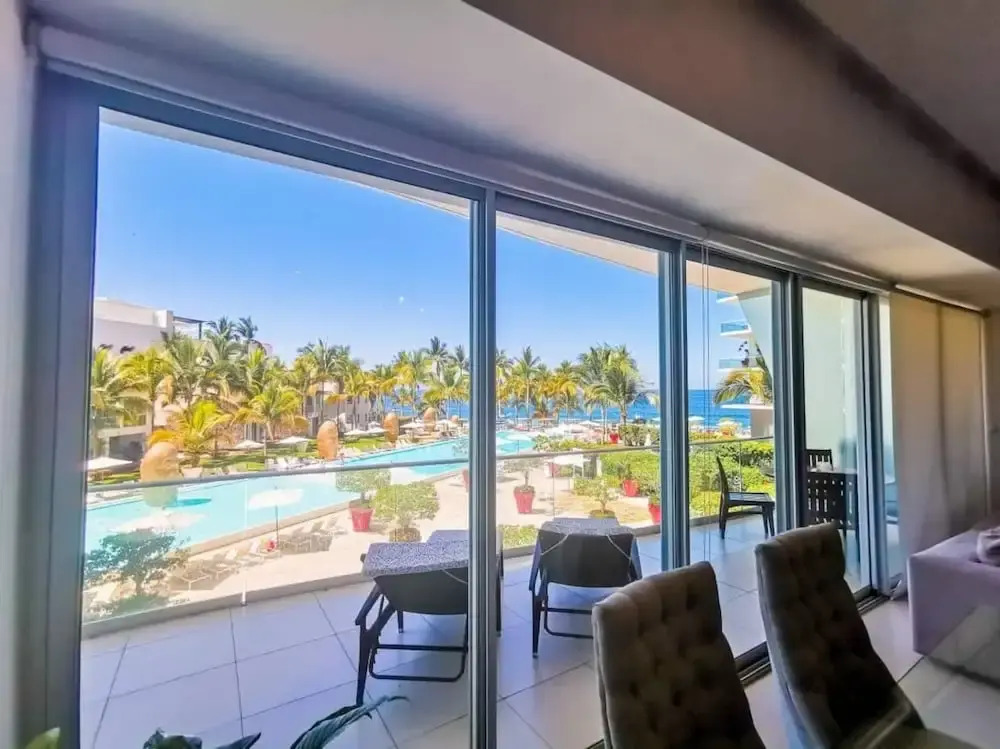 Condo Ico By Trvl2Hm