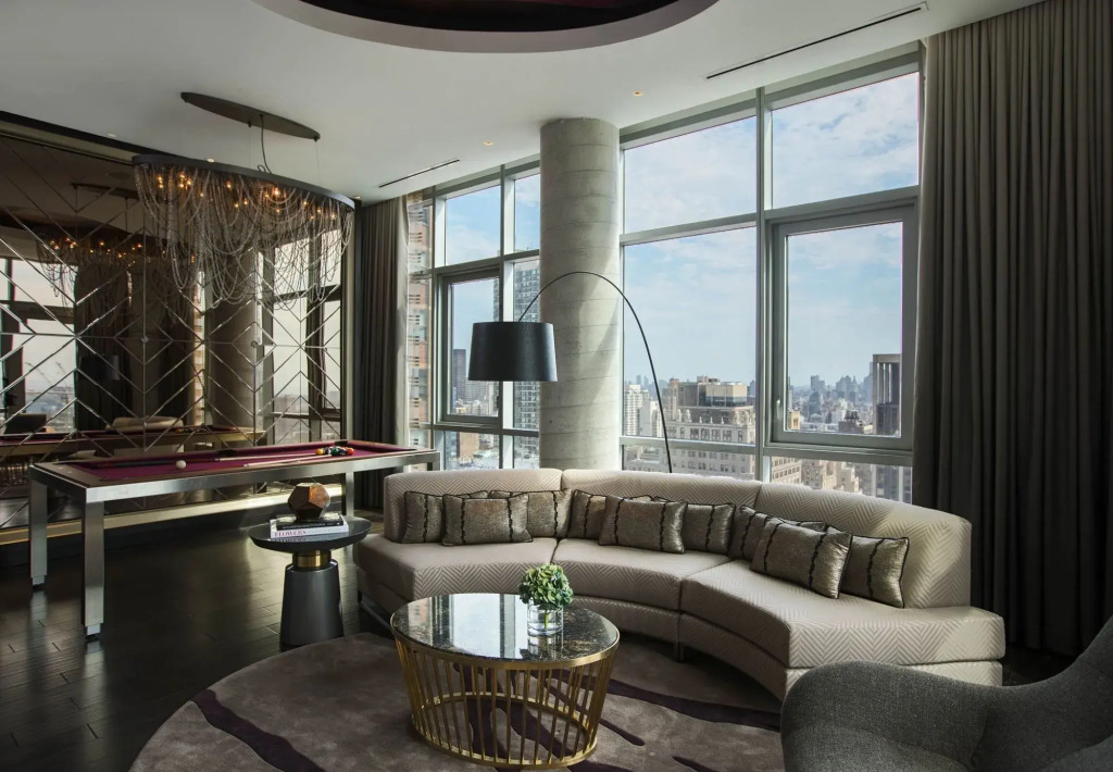 Renaissance New York Midtown Hotel