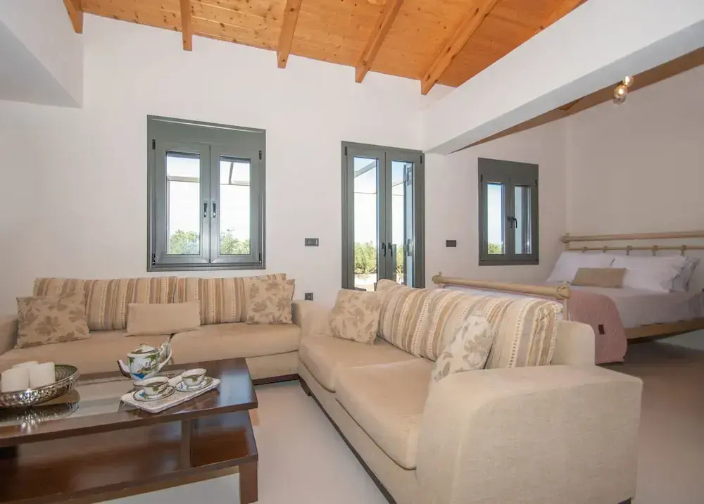 Ariadni di Olivio Villa