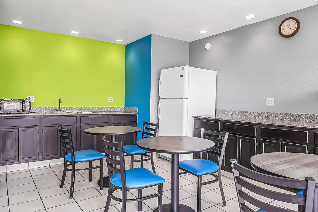 SureStay Hotel by Best Western Oklahoma City West