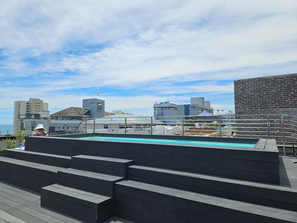 FOUR on O - Fluent Serviced Apartments