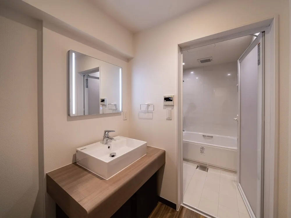 Aqua Palace Chatan by Coldio Premium