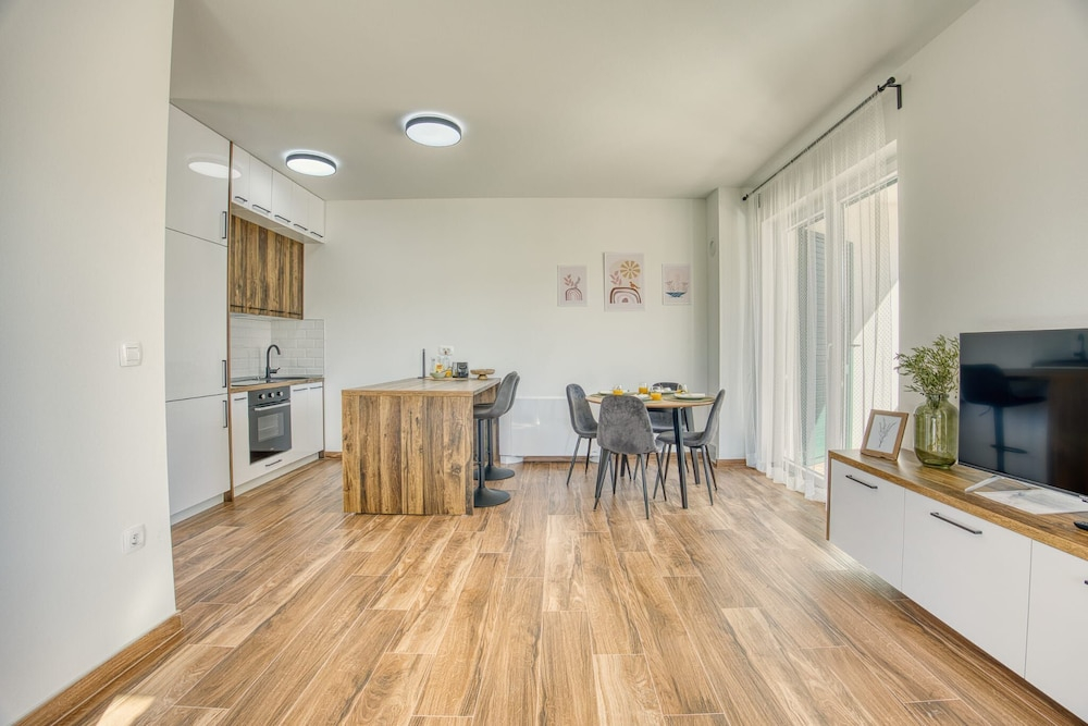 Apartments Labar